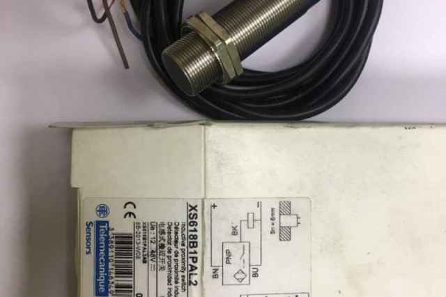 سنسورXS618B1PAL2 inductive proximity switch