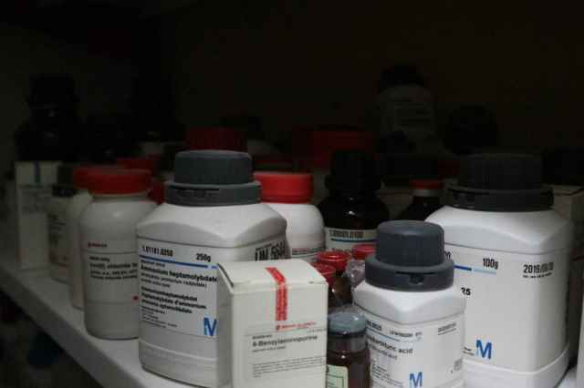 فروشگاه مواد شيميايي آزمايشگاهي در مشهد